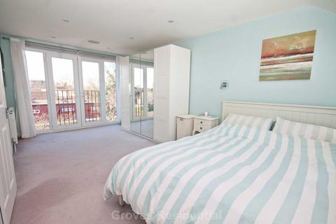 48 Albany Road, New Malden, KT3 3NY