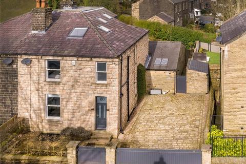 60 Dobcross New Road, Dobcross, Oldham, OL3 5NP