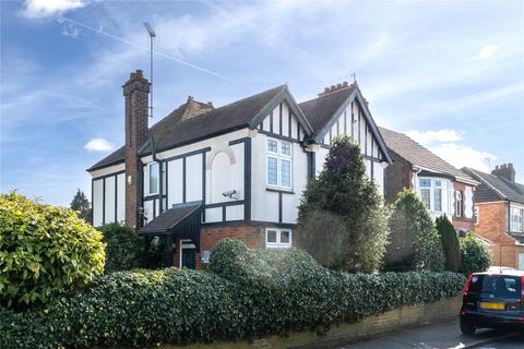 4 bedroom detached house for sale, Venetia Road, Bedfordshire LU2