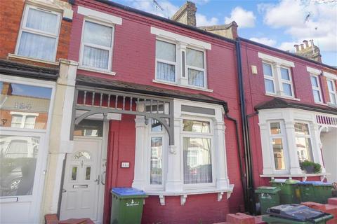 122 Macoma Road, London, SE18 2QL