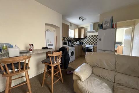 3 bedroom apartment to rent - Wallisdown Road, Poole, BH12