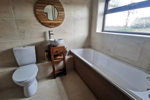 110 Neath Road, Pontardawe, Swansea, SA8 3HB