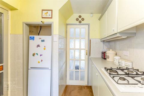 23 Borrowdale Close, Royton, Oldham, OL2 6TN