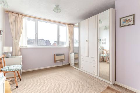 23 Borrowdale Close, Royton, Oldham, OL2 6TN