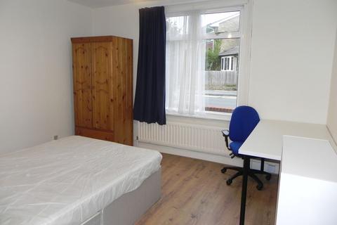 undefined, Guildford Park Road, Guildford, GU2 7NF