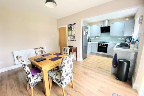 71 Barnfield Drive, Liverpool, L12 7HU