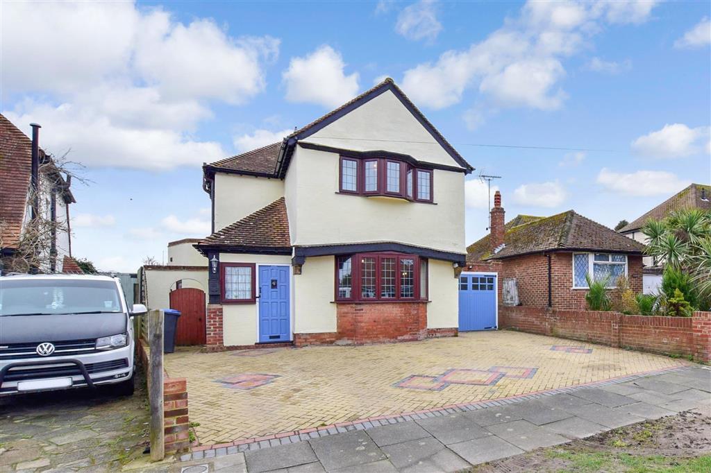 Dalmeny Avenue, Margate, Kent 3 bed detached house £480,000