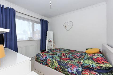 1 Ambleside, Sittingbourne, ME10 3BE