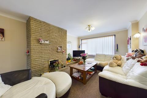 8 Beatty Close, Thetford, IP24 2JN