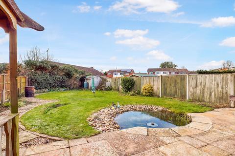 8 Beatty Close, Thetford, IP24 2JN