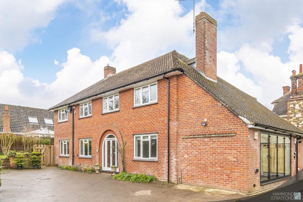St Lawrence Drive, Off Colney Lane, Cringleford 4 bed detached house