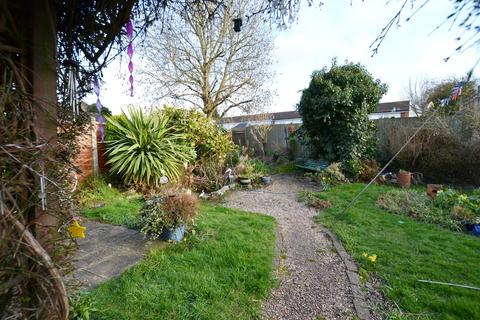 10 Burford Close, Solihull, B92 8EA