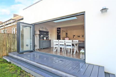 12 Buff Avenue, Banstead, SM7 2DW