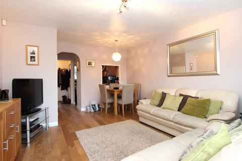9 Undine Road, London, E14 9UW