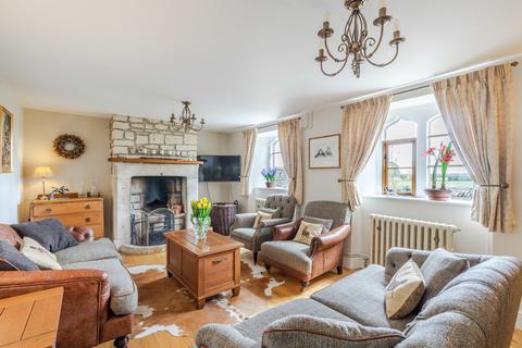 Norley Cottage Norley Lane, Tormarton, Badminton, GL9 1JD