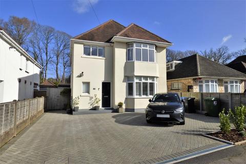12 Clarendon Close, Broadstone, BH18 9HR