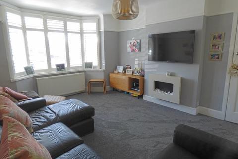 12 Clarendon Close, Broadstone, BH18 9HR