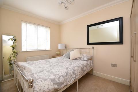 10 Knebworth Gate, Stevenage, SG2 8DF