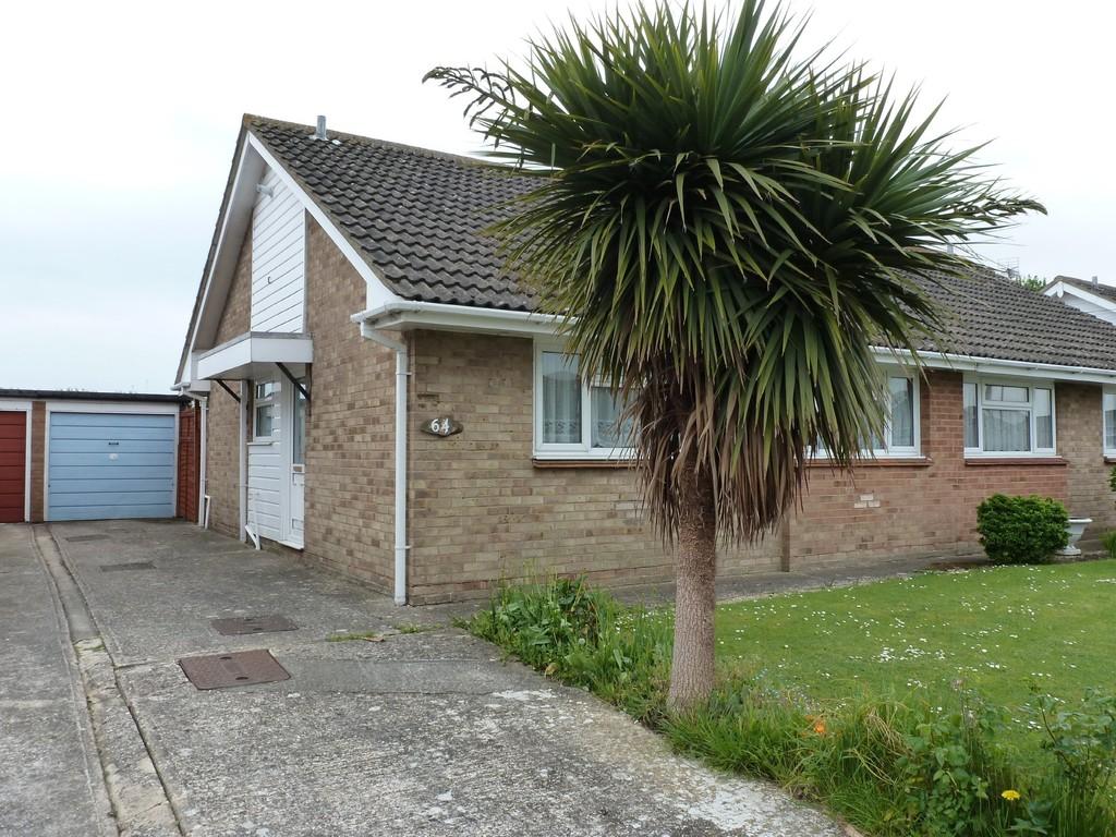 Stroud Green Drive, Bognor Regis 2 bed semidetached bungalow £925