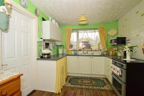18 Constitution Hill, Snodland, ME6 5DH