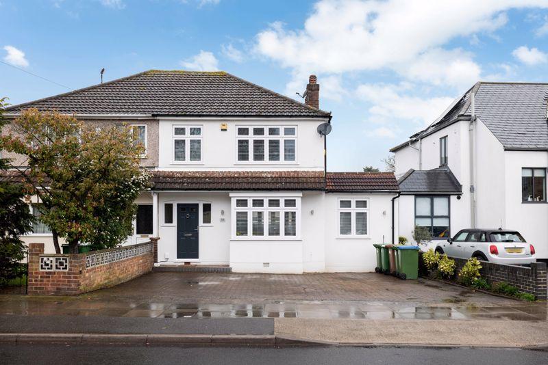 Baldwyns Park, Bexley 4 bed semidetached house £600,000