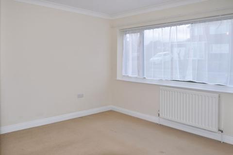 64 Crockwells Road, Exminster, Exeter, EX6 8DQ