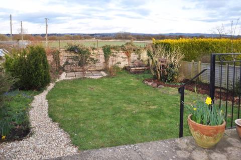 64 Crockwells Road, Exminster, Exeter, EX6 8DQ