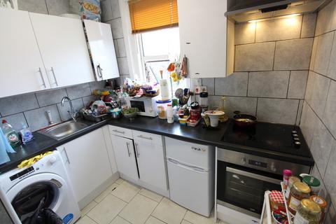 Studio to rent, Westwood Road , Southampton