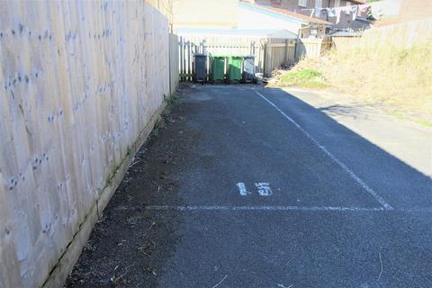 undefined, Blaise Place, City Gardens, Grangetown, Cardiff, CF11
