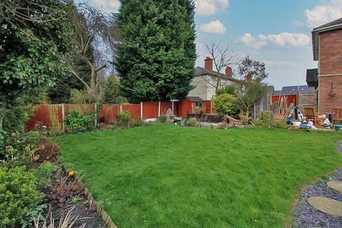 10 Challenor Avenue, Willenhall, WV13 3NE