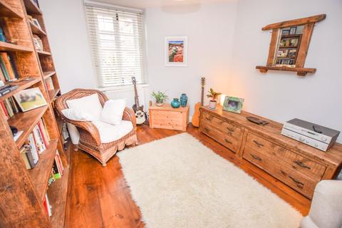 3 Albion Place, Exeter, EX4 6LH