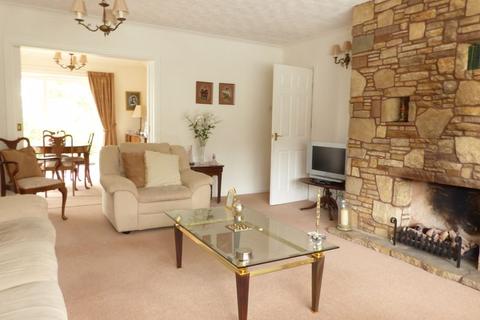 16 Poplar Rise, Sutton Coldfield, B74 4HT