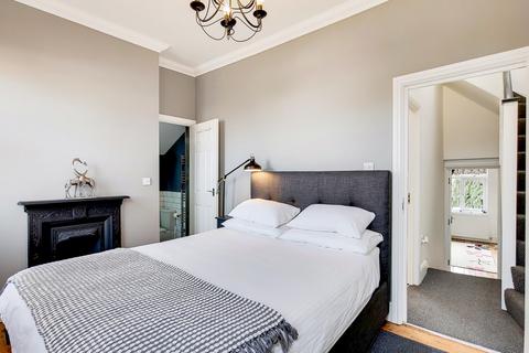 1 Forest View, Leytonstone, London, E11 3AP