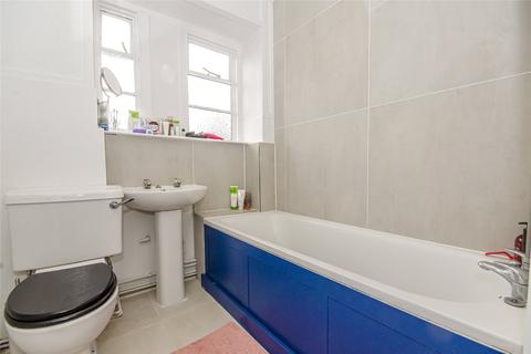42 Denison Close, London, N2 0JU