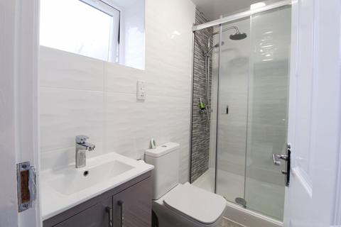 51 Fallowfield Road, Walsall, WS5 3DW