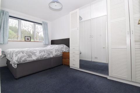 51 Fallowfield Road, Walsall, WS5 3DW