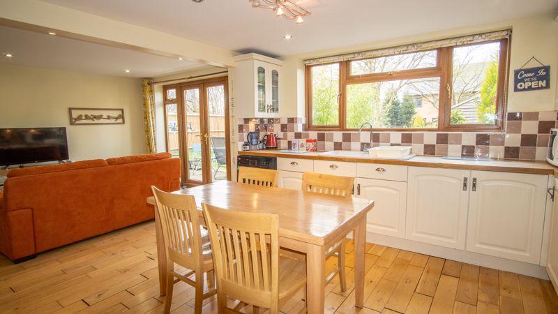 Kitchen/Diner/Family Room