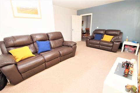 18 Hamley Close, Burnham-on-sea, TA8 1DS