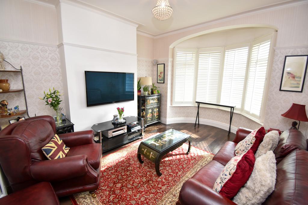 Selby Avenue, Blackpool, FY4 4 bed semidetached house £199,950