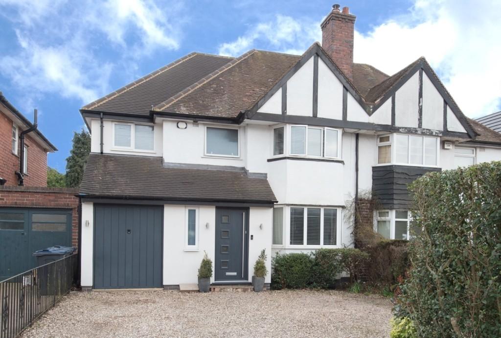 Four Oaks Common Road, Four Oaks 4 bed semidetached house £510,000