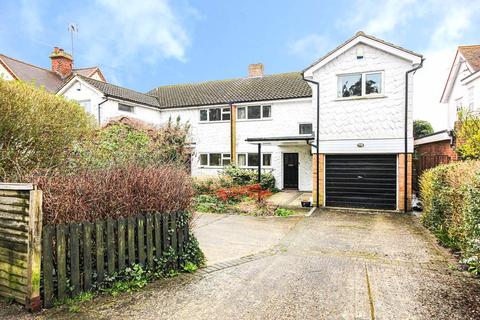 25b Lindsey Street, Epping, CM16 6RB