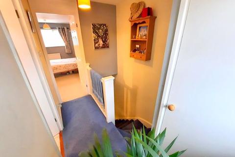 3 Eldrick Court, Feltham, TW14 8SG