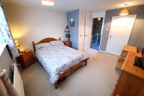 3 Eldrick Court, Feltham, TW14 8SG