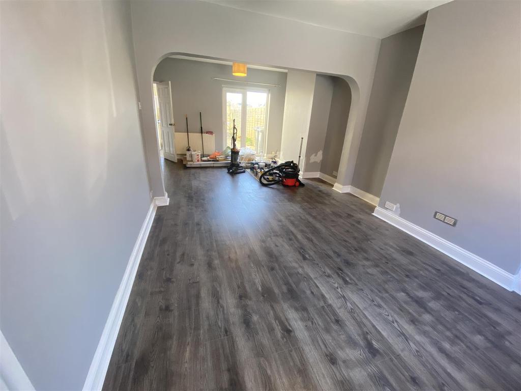 Noel Street, Kimberley, Nottingham 3 bed house £749 pcm (£173 pw)