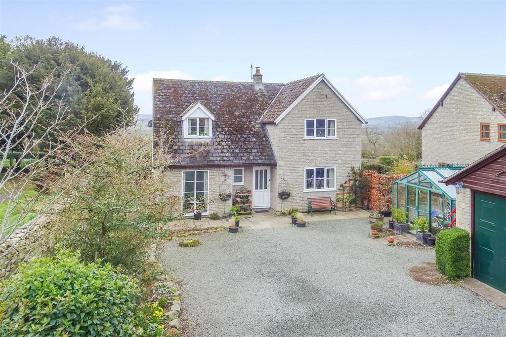 Wentnor, Castle 3 bed detached house £485,000