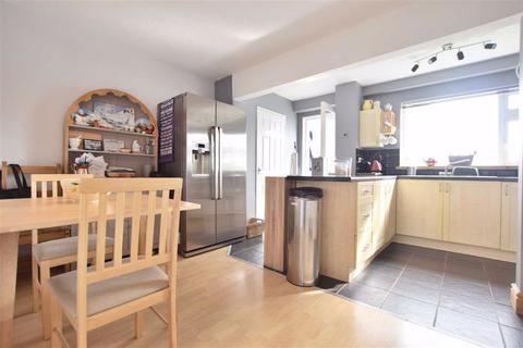 64 Bourton Road, Tuffley, Gloucester, GL4 0LG