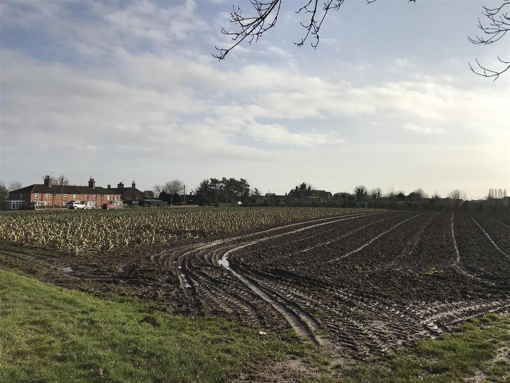 Croft Bank, Croft, Skegness Land