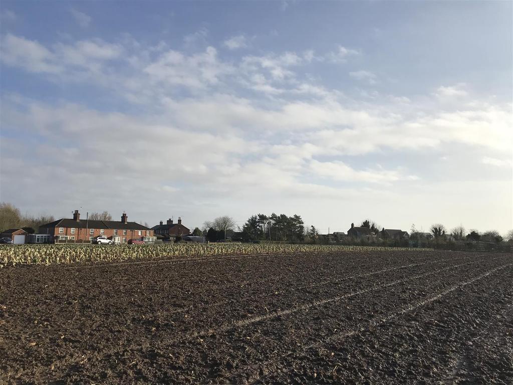 Croft Bank, Croft, Skegness Land