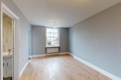 Flat 3, 24 Avenue Road, Herne Bay, CT6 8TB