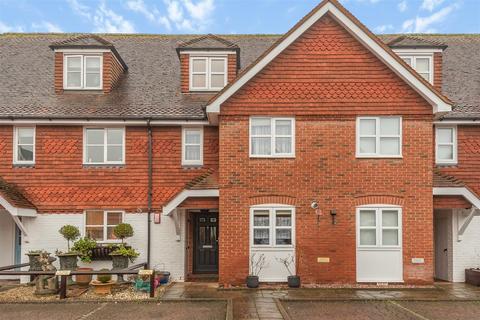 12, Manor Court Common Lane, Radlett, WD7 8PU